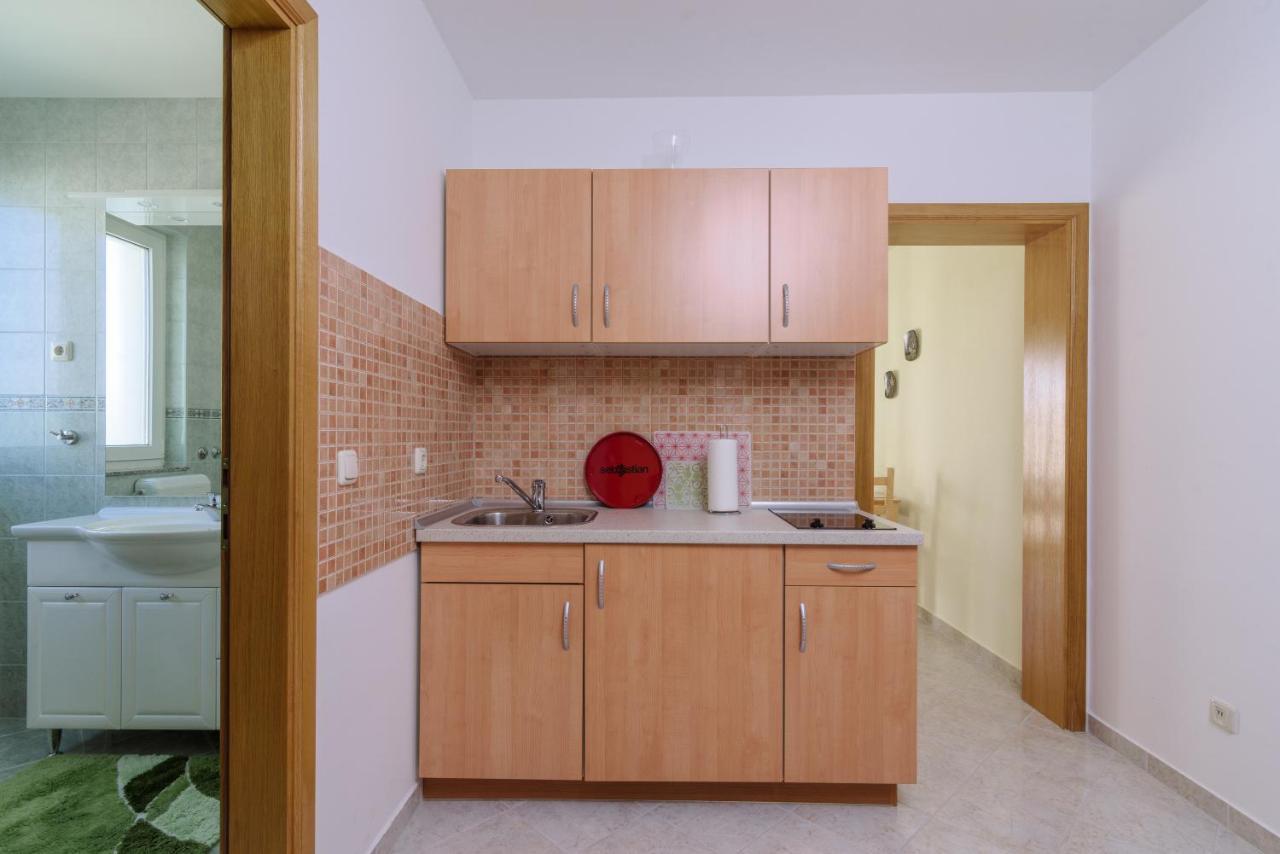 טרוגיר Apartmani Emil מראה חיצוני תמונה