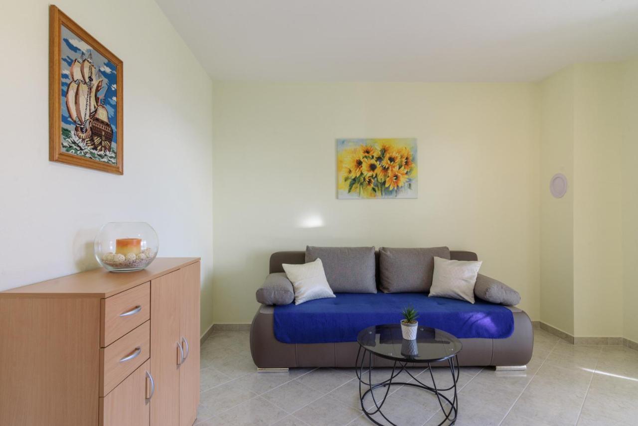 טרוגיר Apartmani Emil מראה חיצוני תמונה