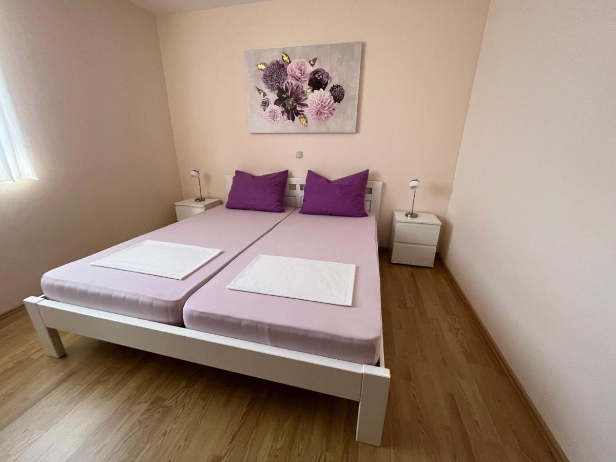 טרוגיר Apartmani Emil מראה חיצוני תמונה